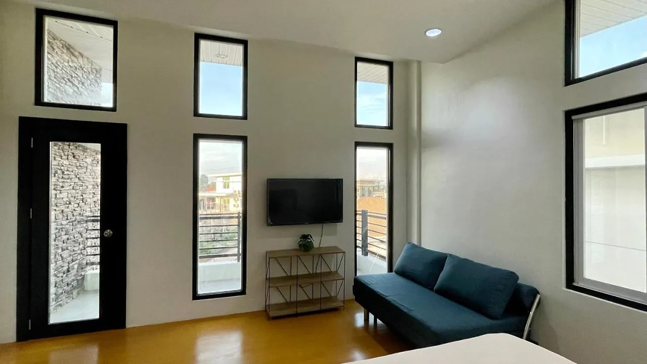בית נופש Davao City New Big Cozy 3 Bedroom House Blue הפיליפינים
